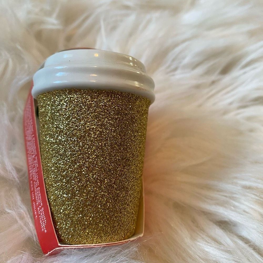 Gold mini Starbucks